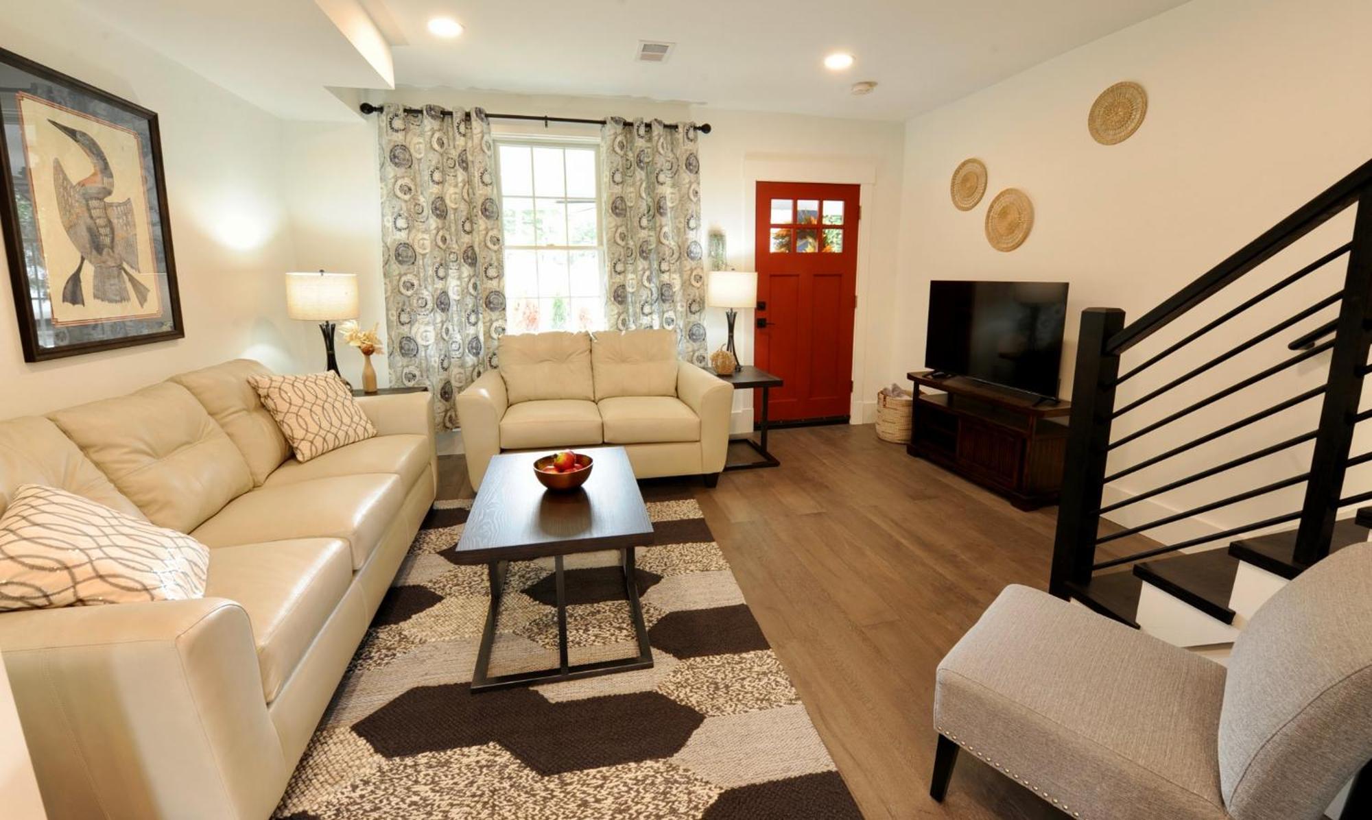 Cherry Blossom Townhouse, Easy Dc Access Washington Exteriör bild